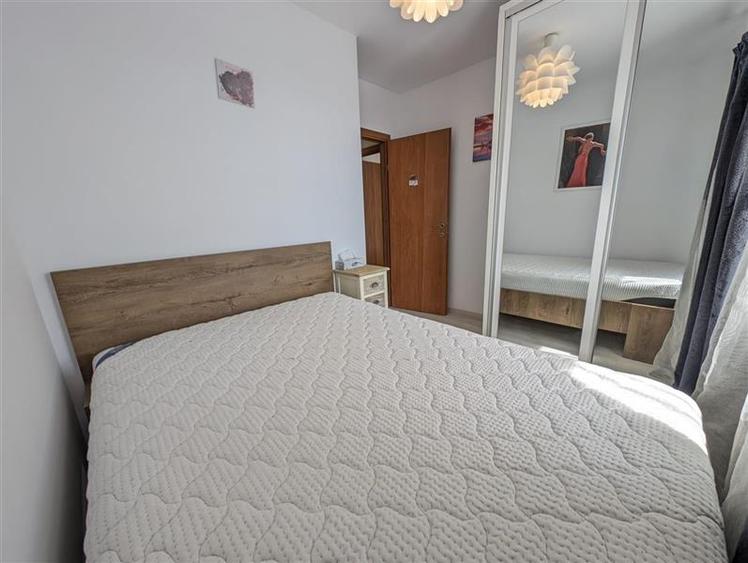 Apartament cu 3 camere decomandat în Ștefan cel Mare