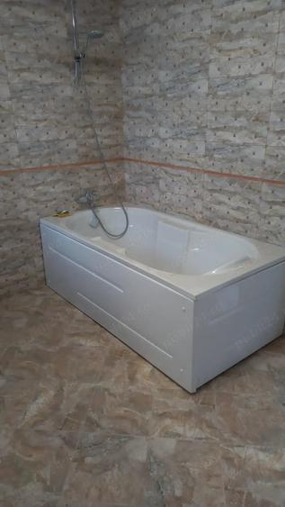 Casă cu 4 camere cu Teren 400 Mp în Domnești