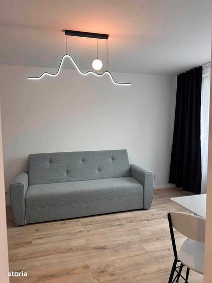 De inchiriat apartament cu 2 camere si balcon, renovat, etajul 2 - 7