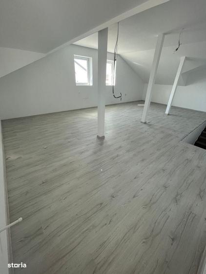 Casă cu 3 camere cu Teren 250 Mp în Central