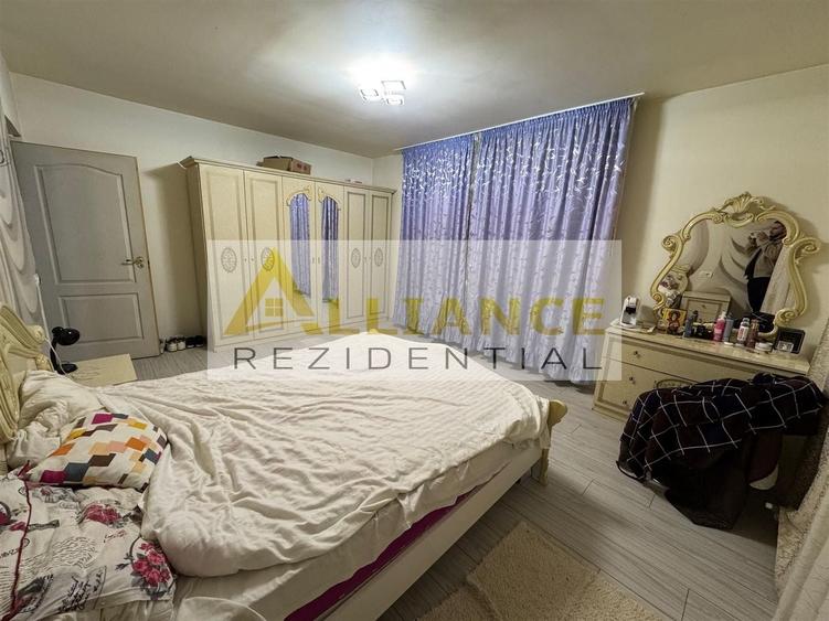 Casă individuală cu 7 camere cu Canalizare în Jilava