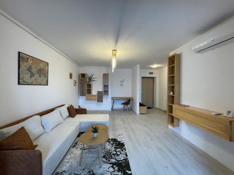 Apartament cu 2 camere semidecomandat, mobilat în Theodor Pallady