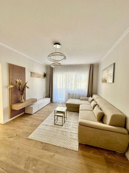 Apartament cu 2 camere semidecomandat, mobilat în Florești — fotografia 2