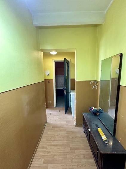 Apartament cu 3 camere decomandat în Prelungirea Ghencea