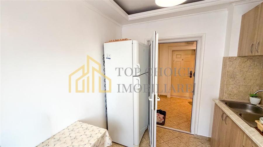 Apartament cu 2 camere decomandat în Moșilor