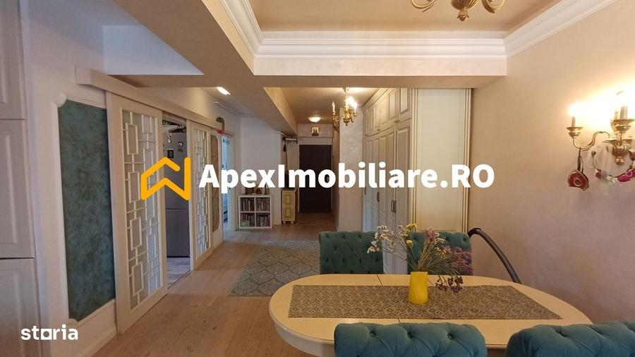 Apartament cu 3 camere semidecomandat în Națiunile Unite