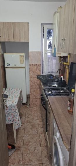Apartament cu 2 camere semidecomandat în Cedonia