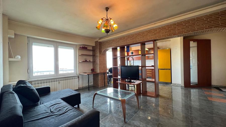 Apartament cu 2 camere semidecomandat, mobilat în Panduri