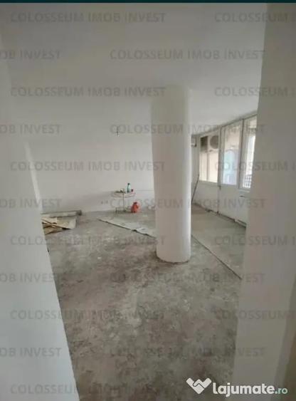 Apartament cu 3 camere decomandat în Centrul Civic