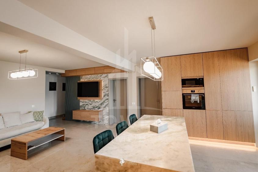 Apartament cu 3 camere decomandat, mobilat în Șelimbăr