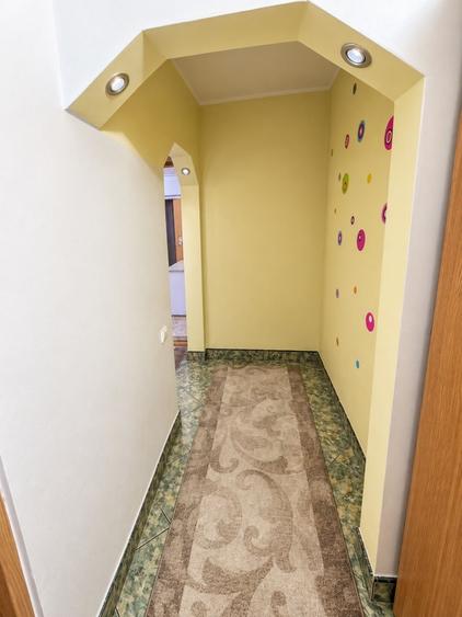 Se inchiriaza apartament cu doua camere, etaj I, Obcini, zona Ambianta - 7