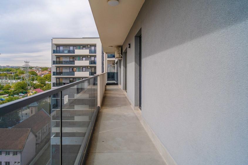 Apartament cu 3 camere decomandat în Nicolina