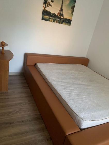 Apartament cu 2 camere semidecomandat în Spitalul Județean