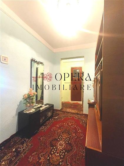 Apartament cu 2 camere decomandat, mobilat în Metalurgie