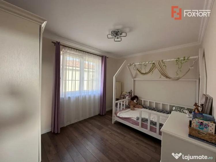 Casă cu 4 camere cu Teren 380 Mp în Urseni
