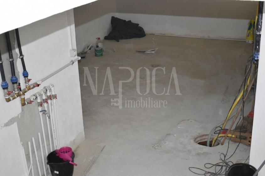 Casă individuală cu 4 camere cu Canalizare în Central