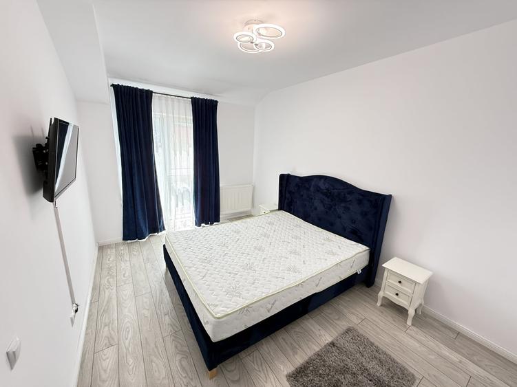 Apartament cu 2 camere semidecomandat, mobilat în Florești