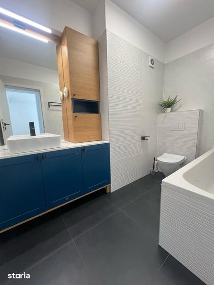 Apartament cu 2 camere semidecomandat, mobilat în Dristor