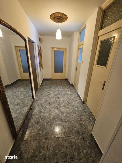 Apartament cu 2 camere decomandat în 13 Septembrie