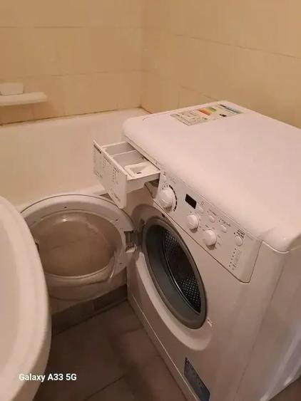 Garsonieră decomandată în Muncii