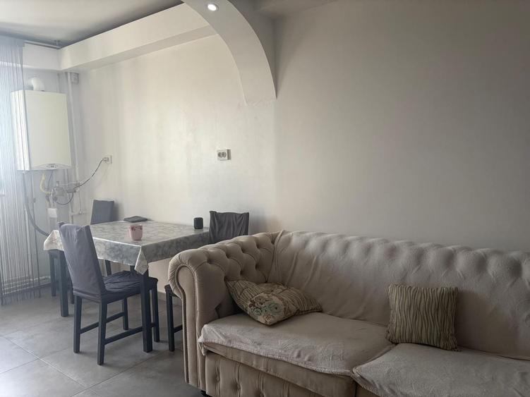Apartament cu 2 camere decomandat, mobilat în Olteniței
