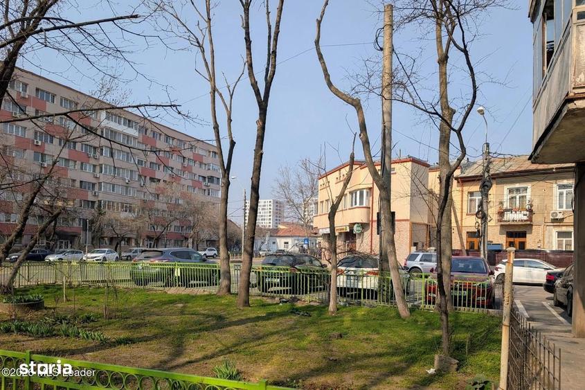 Apartament cu 2 camere decomandat, mobilat în Eroii Revoluției