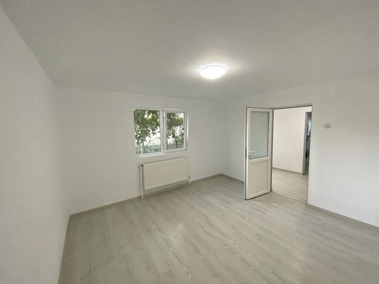 Casă cu 3 camere în Central