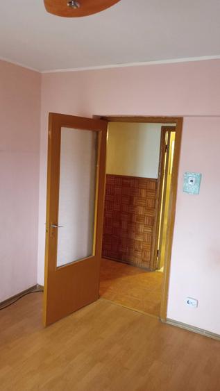 Apartament cu 2 camere decomandat în Dacia