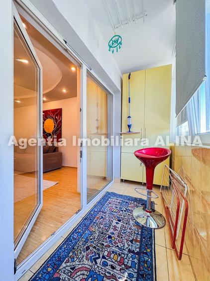Apartament cu 3 camere decomandat în Decebal