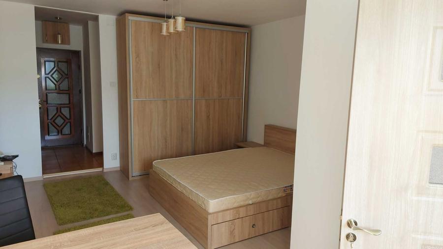 Garsonieră decomandată în Iancului