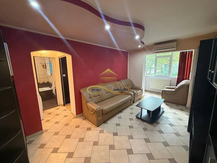 Apartament cu 2 camere decomandat în Cornișa