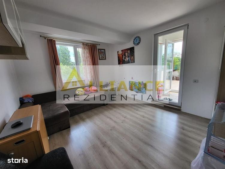 Apartament 3 camere cu terasa spectaculoasa de 54 mp a Str. Luica Se - 3