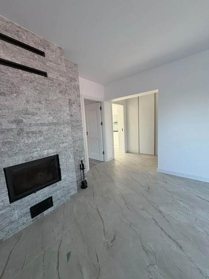 Casă cu 3 camere în Vânători
