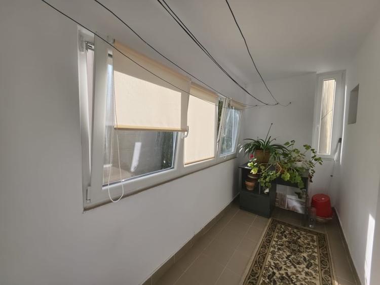 Apartament cu 3 camere decomandat, mobilat în Săsar