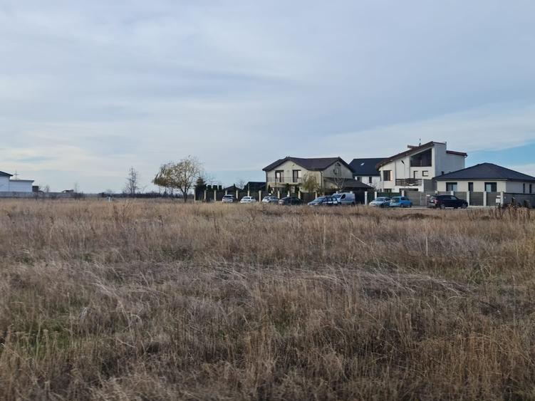 Teren Construcții intravilan de 500 mp, în Km 5