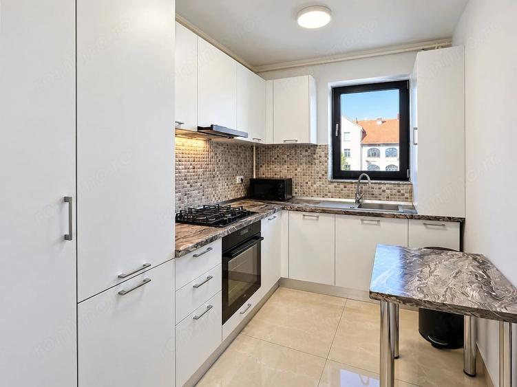 Apartament cu 2 camere semidecomandat în Central