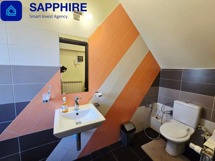 Duplex cu 5 camere cu Canalizare în Dobroești