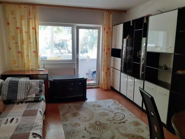 DE INCHIRIAT apartament 3 camere Calea Aradului - 6