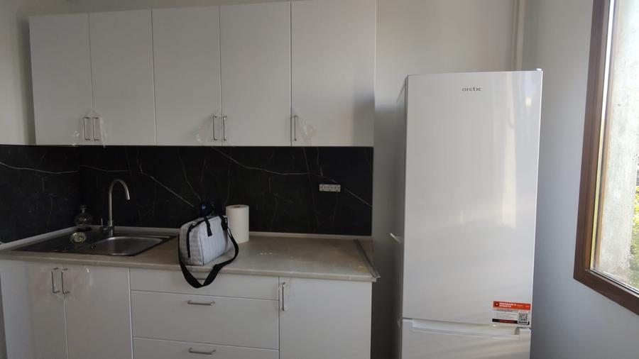 Apartament cu 3 camere decomandat, mobilat în Drumul Taberei