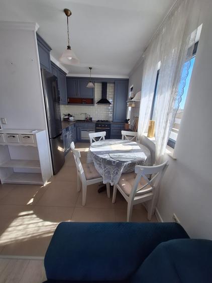 Apartament cu 2 camere decomandat în Dumbrăvița