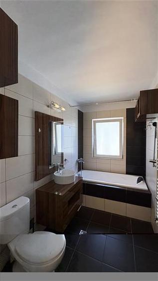 Apartament cu 2 camere circular, mobilat în Florești