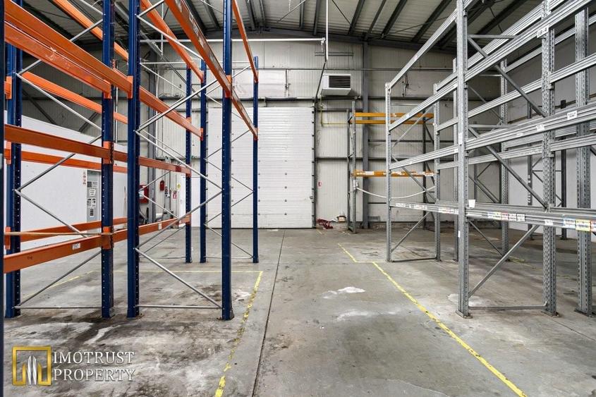 Spațiu industrial, de 856 mp, în Sud