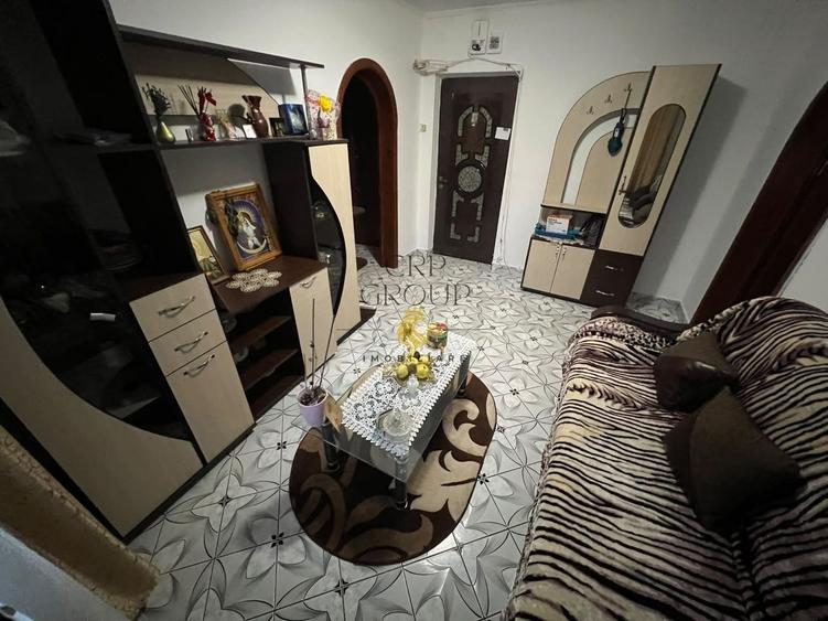 Apartament cu 2 camere semidecomandat, mobilat în Gară