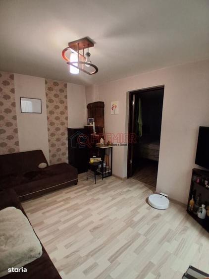 Casă cu 3 camere cu Teren 188 Mp în Apărătorii Patriei