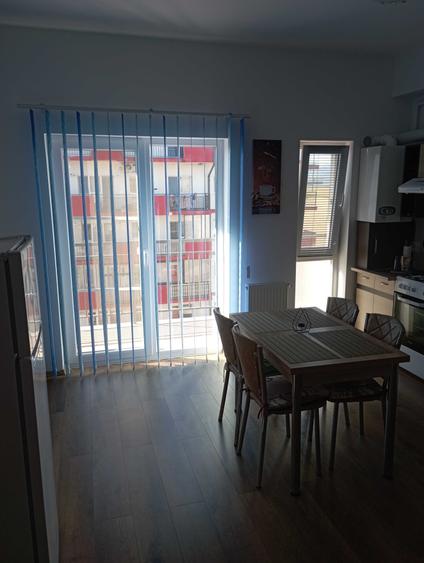 Apartament cu 2 camere semidecomandat în Exterior Vest