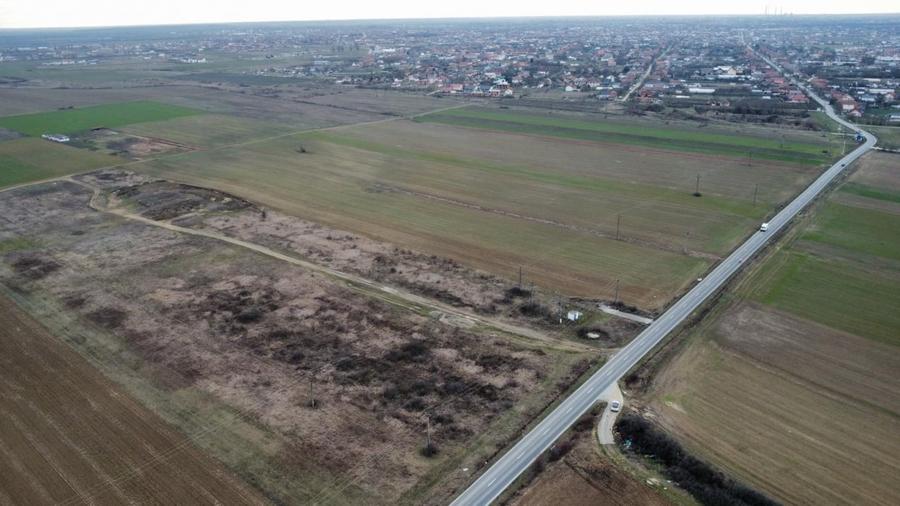 Teren Construcții extravilan de 15000 mp, în Moșnița Veche