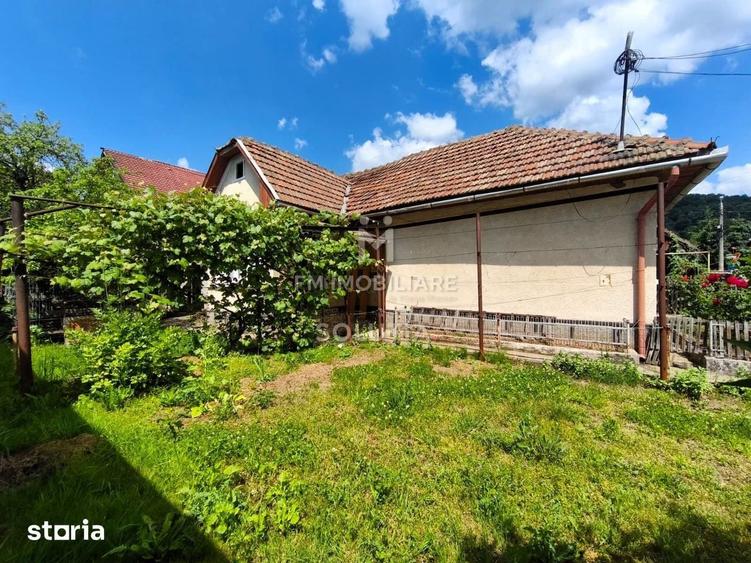 Casă cu 2 camere cu Teren 267 Mp în Central