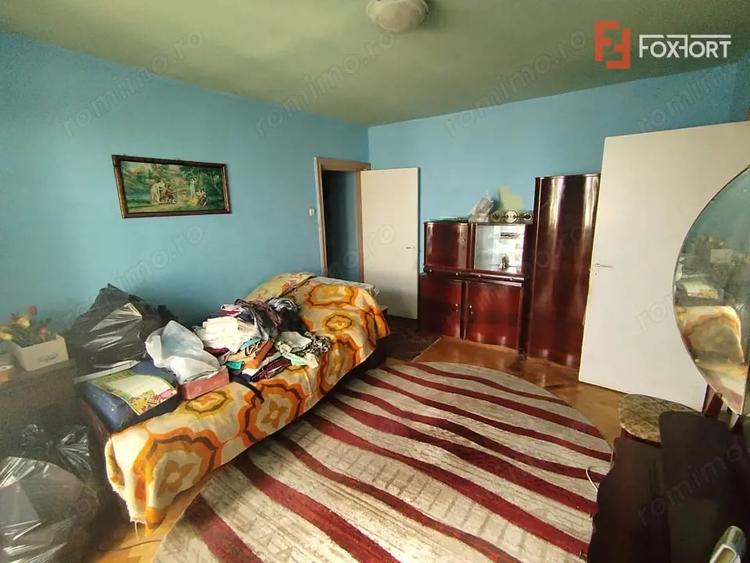 Apartament cu 2 camere semidecomandat în Dâmbovița
