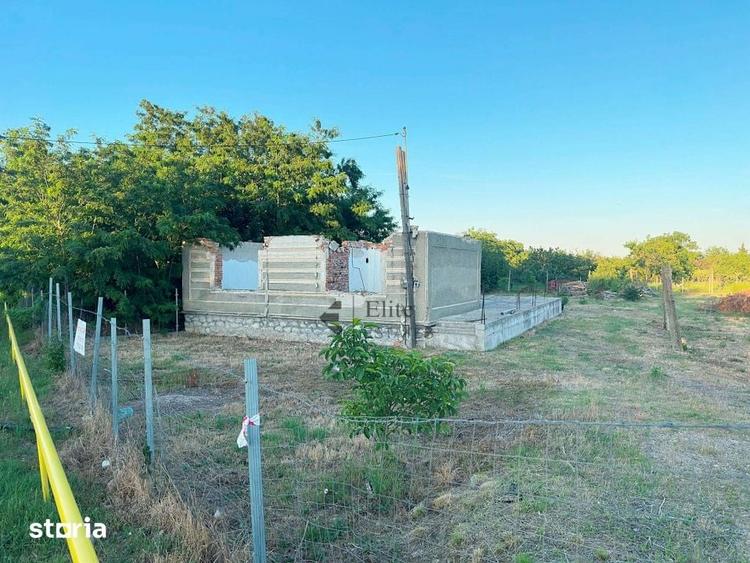Teren de 1755 mp, în Tileagd