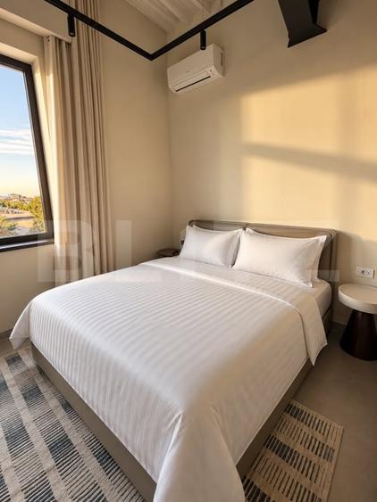 Apartament cu 2 camere semidecomandat, mobilat în Central